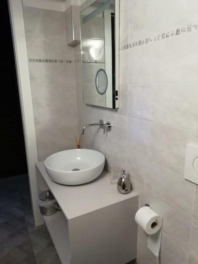 Il Nido Del Picchio 2 Apartment ตูริน ภายนอก รูปภาพ